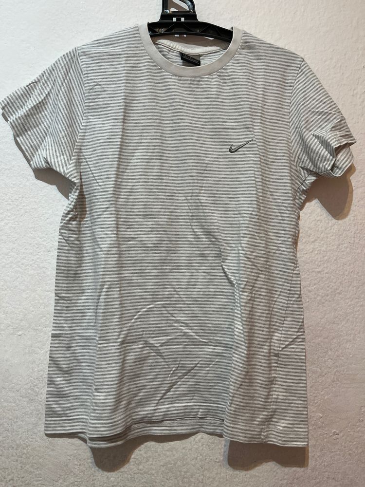 Nike Striped T-Shirt 3