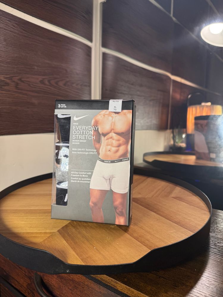 Nike Everyday Cotton Stretch Boxer Briefs 3 Pack-large