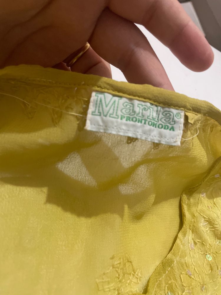 Immagine di Yellow Dress 2