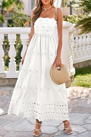 White Eyelet Maxi Dress obraz 3