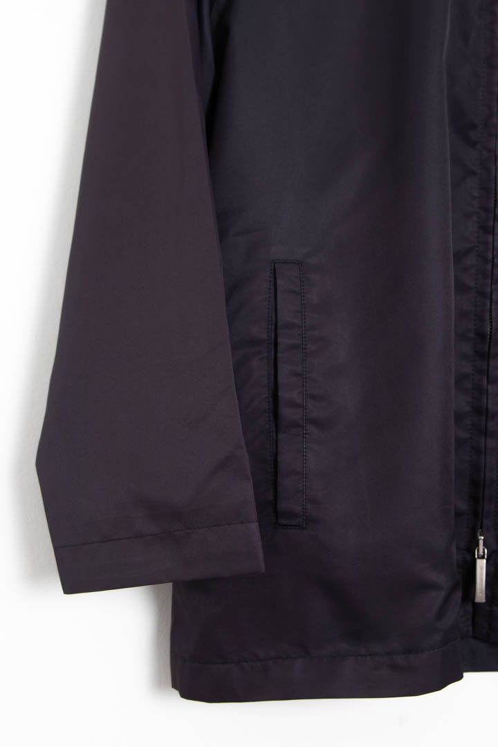 Women's Burberry Windbreaker Jacket (M) image 3