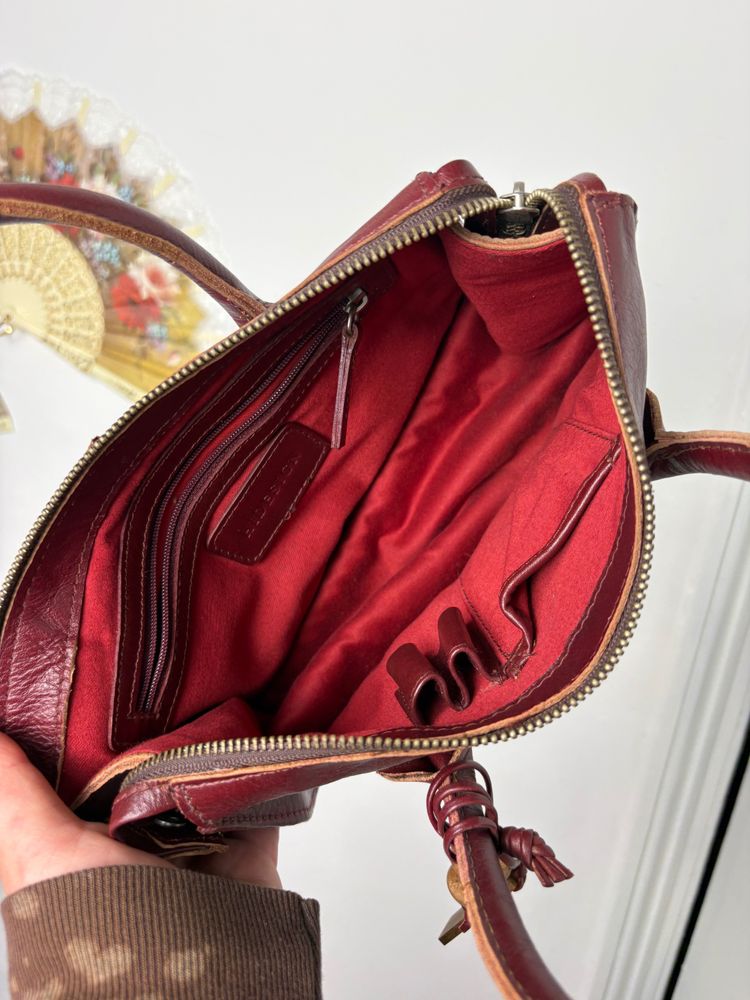 Vintage 90s/00s Burgundy Leather Handbag 6