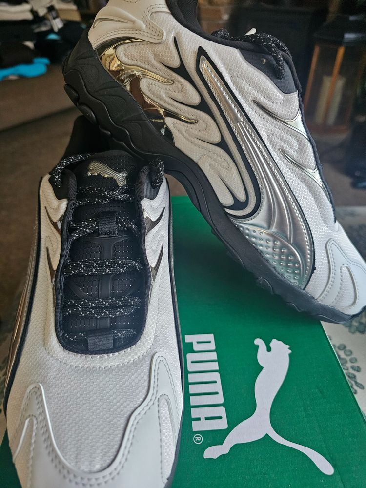 Puma Inhale Smile Men’s Shoes White Silver Black Size 8 Athletic Sneakers NIB