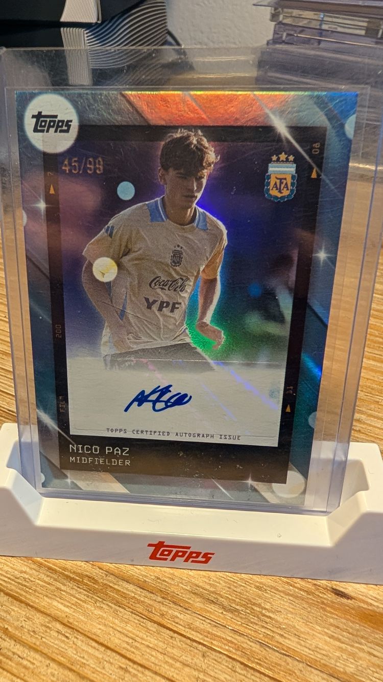 Nico Paz Auto /99 Topps Focus Argentina 2025
