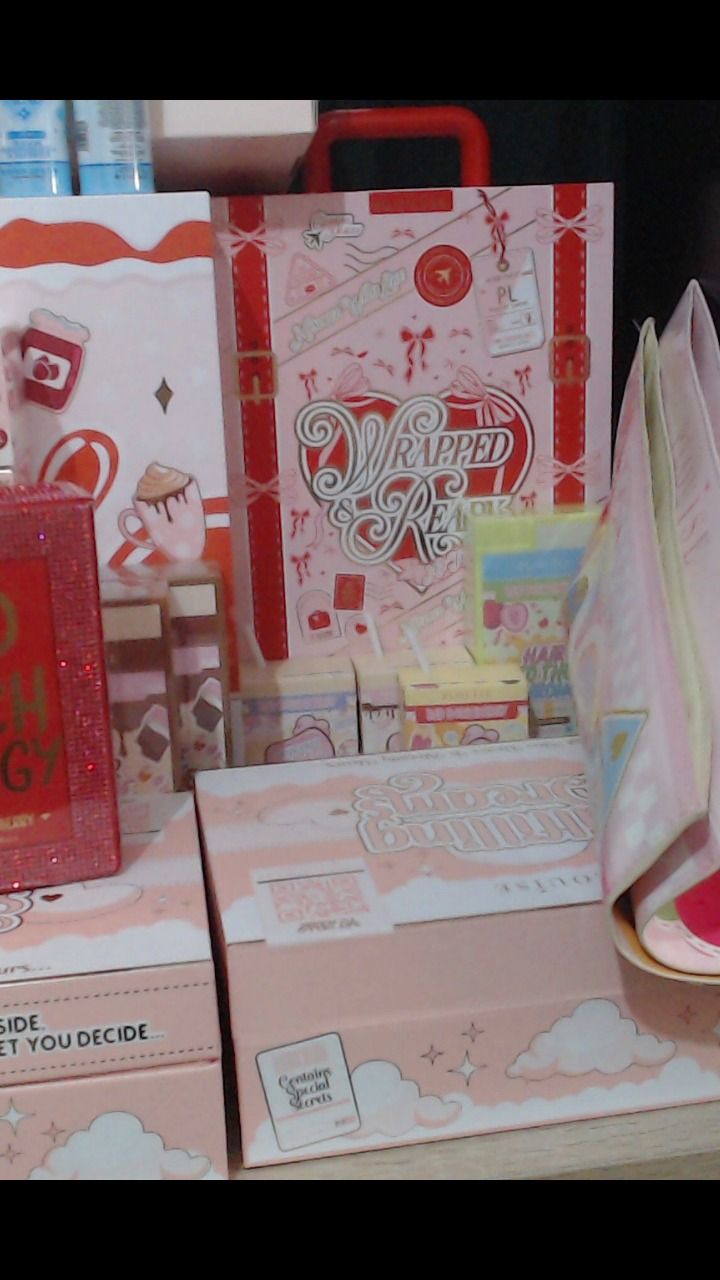 plouise bad b energy -saucy cranberry with lip conditioner and lip oil inside