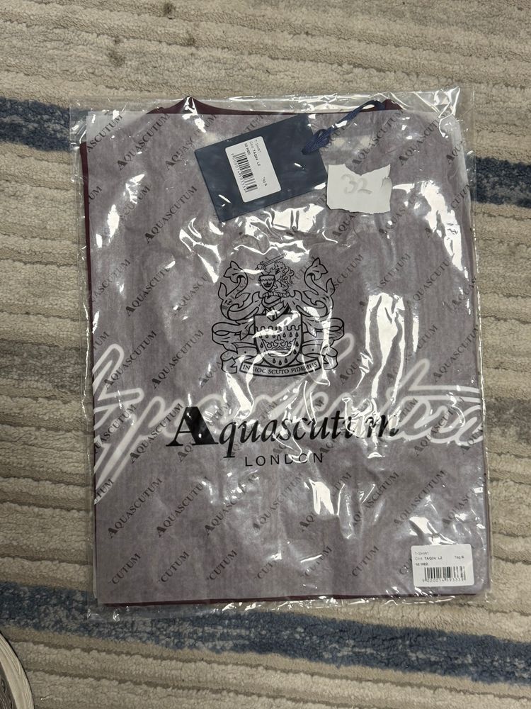 (32) taq24 Aquascutum London Shirt