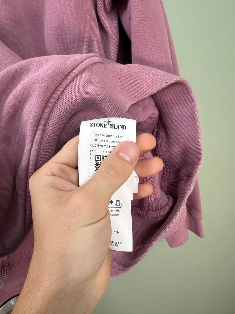 Stone Island Pink Hoodie imagen 2