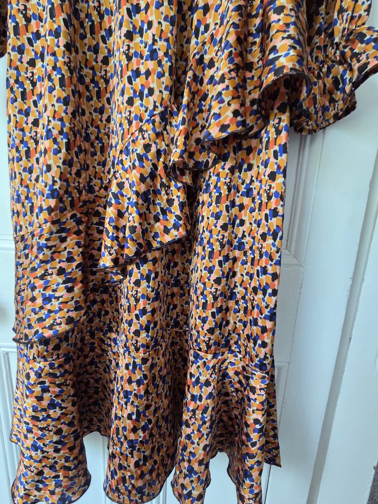 Girls On Film Patterned Long Sleeve Dress 7