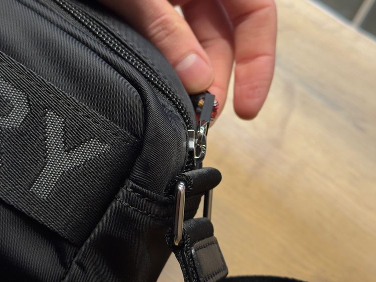 Immagine di Burberry Black Crossbody Bag 5