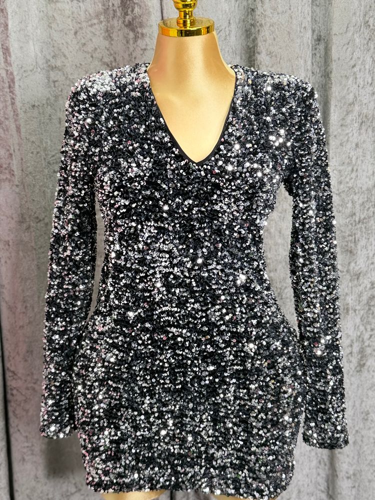 H&M Black Sequin Long Sleeve Mini Dress product image