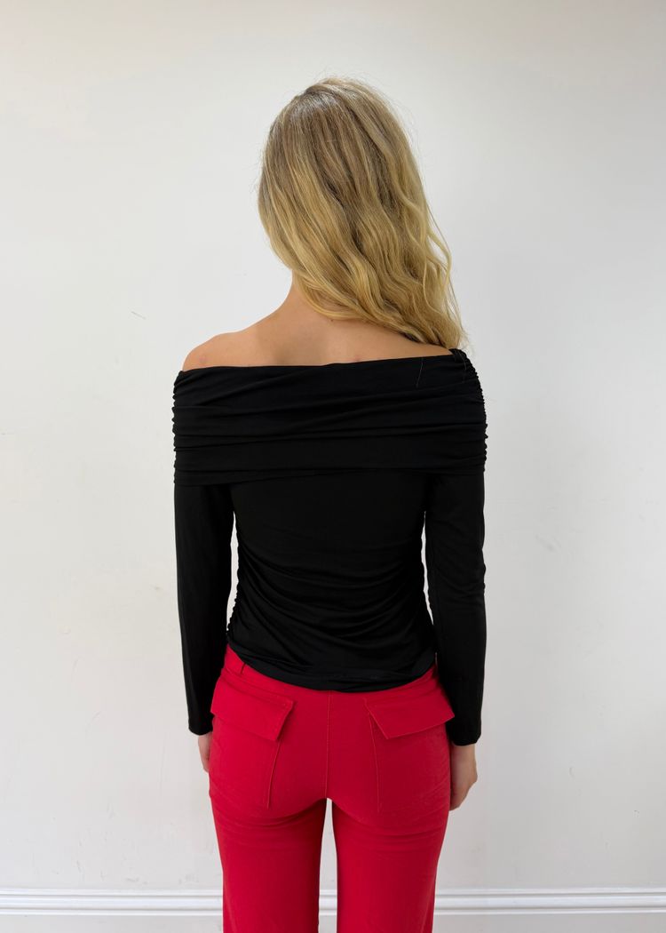 small/medium off shoulder long sleeve top image 4