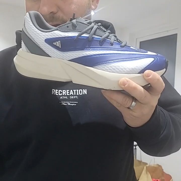 Adidas Lightblaze 