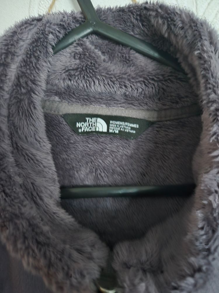 The North Face fleece jacket 2
