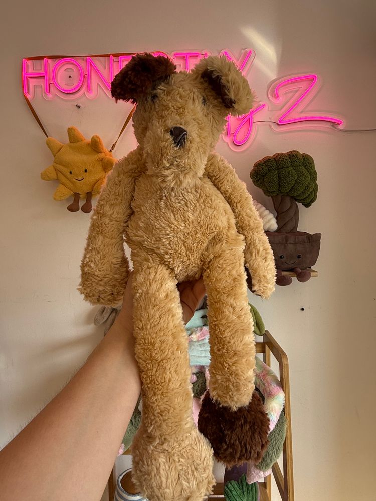 Jellycat Poppy Pickles small fault on nose as shown (£36)