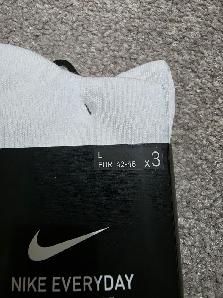 Nike Everyday Cushioned Ankle Socks image 3