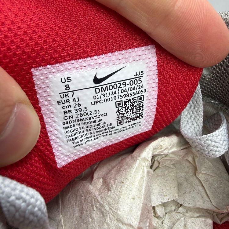 Nike Air Max 90 Size UK 7 USA Light Smoke Grey Red Men's Trainers DM0029-005 image 4