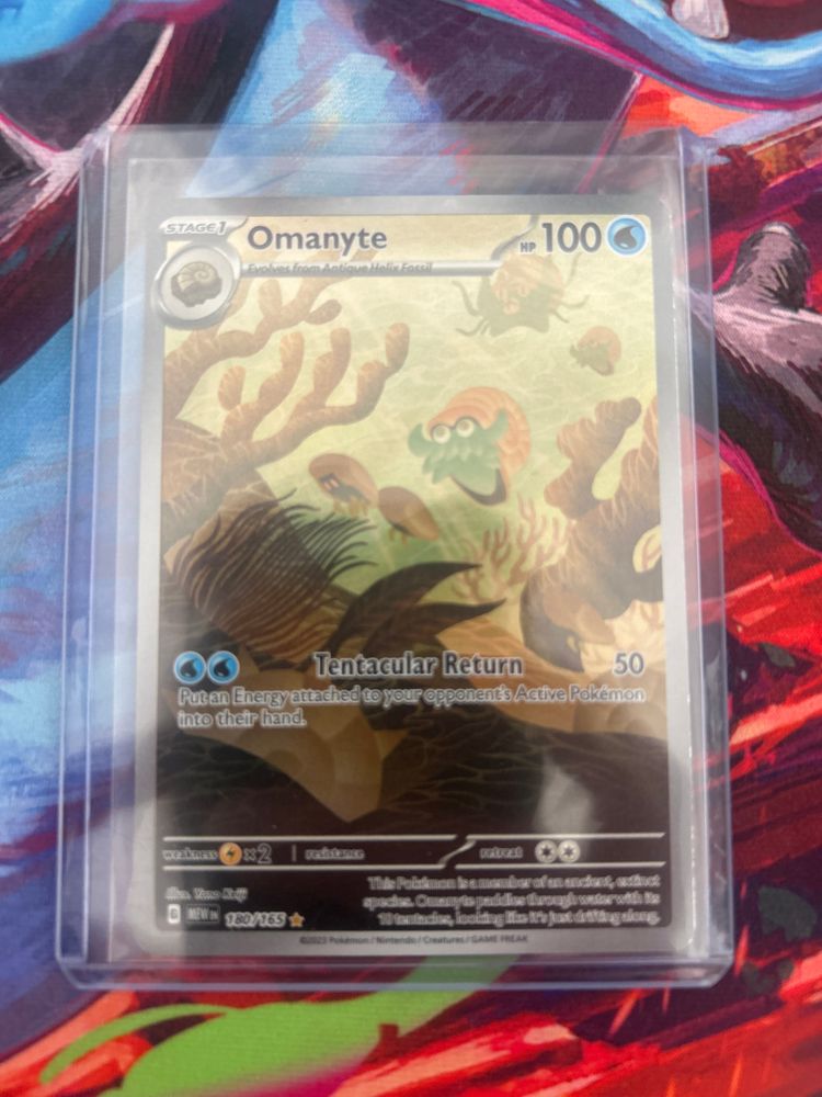 Omanyte Pokémon Trading Card