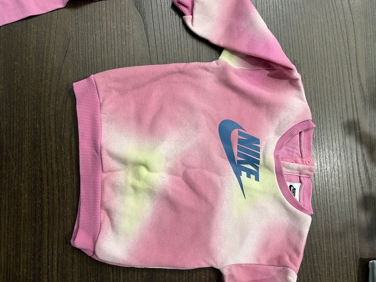 Immagine di Nike Pink Tie-Dye Sweatshirt And Leggings Set 4