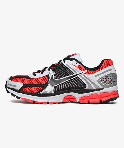 Nike Zoom Vomero 5 ‘Bright Crimson/Metallic Silver’
