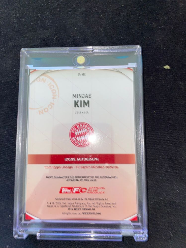 Immagine di Topps Lineage Fc Bayern München Minjae Kim Autograph Card 2