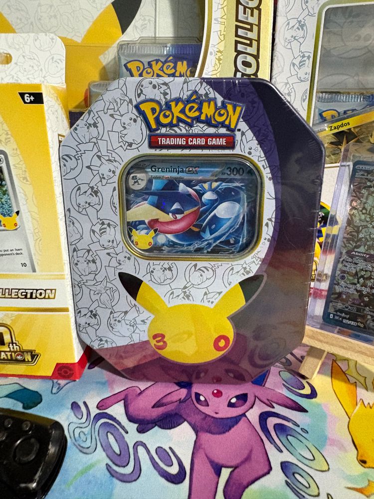 Pokémon Trading Card Game Greninja Tin image 1