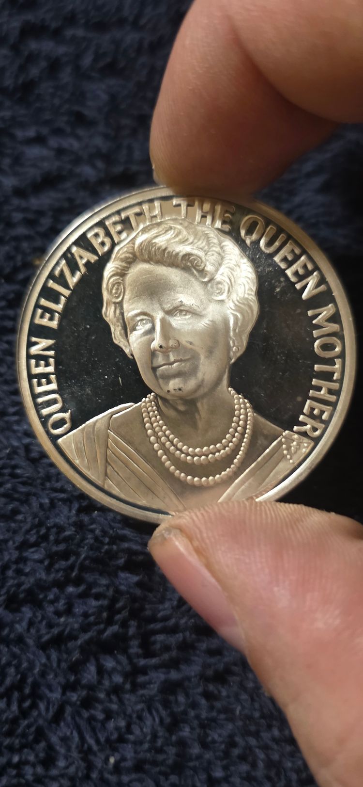 Commemorative Coin Queen Elizabeth The Queen Mother