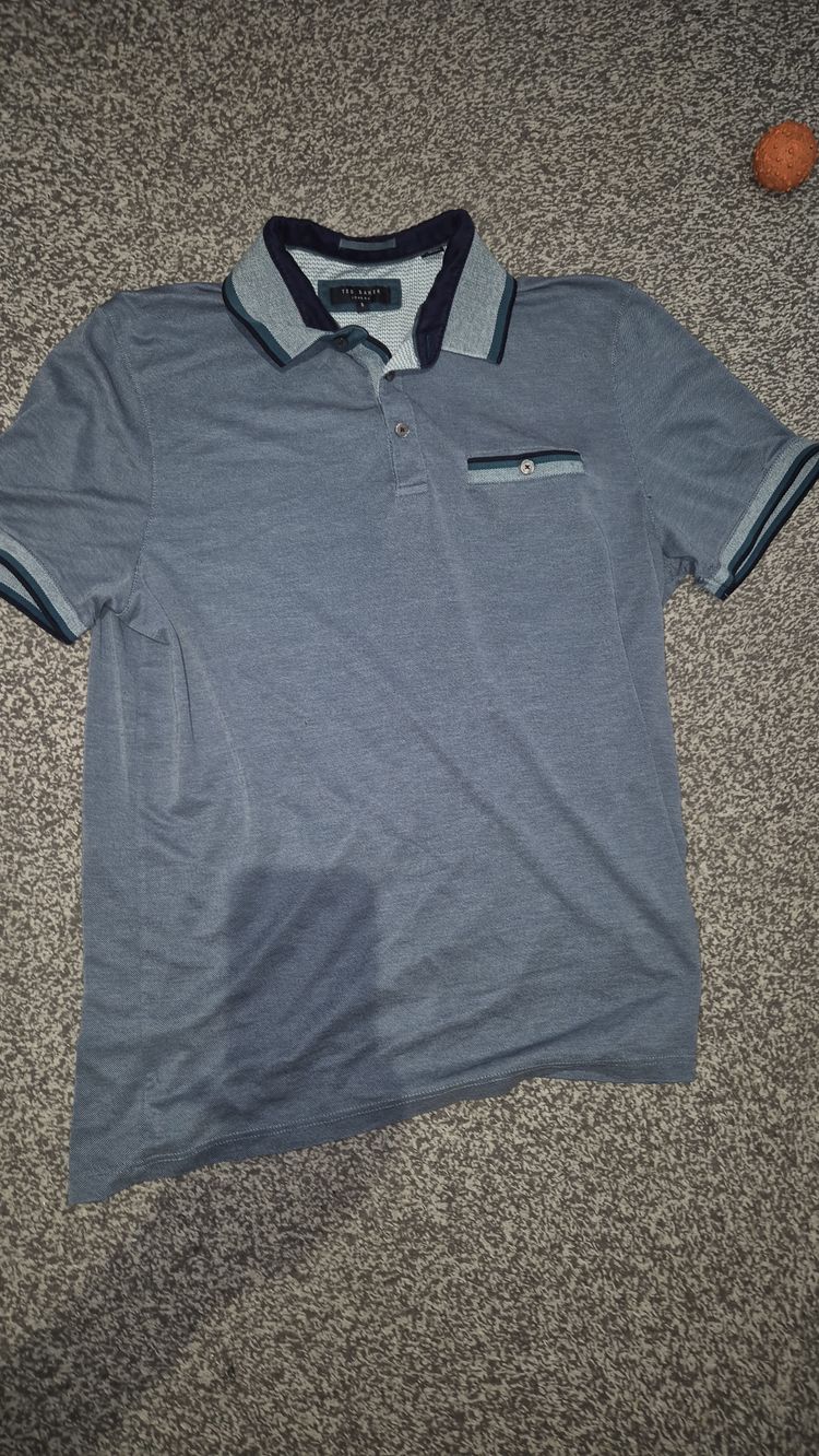 Ted bakers SIZED S-M Grey Polo Shirt