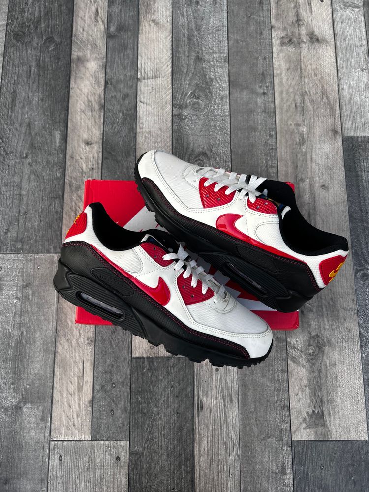 Nike Air Max 90 SE Trainers ‘Sail University Red’ - Size UK 12  image 3