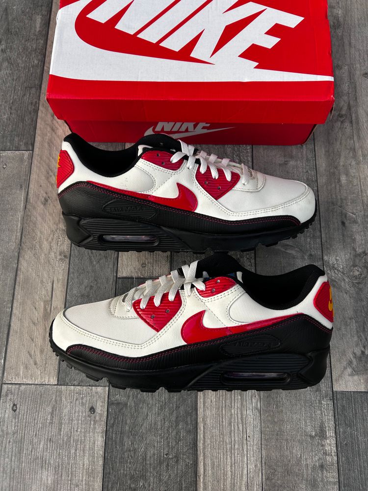 Nike Air Max 90 SE Trainers ‘Sail University Red’ - Size UK 12  image 2