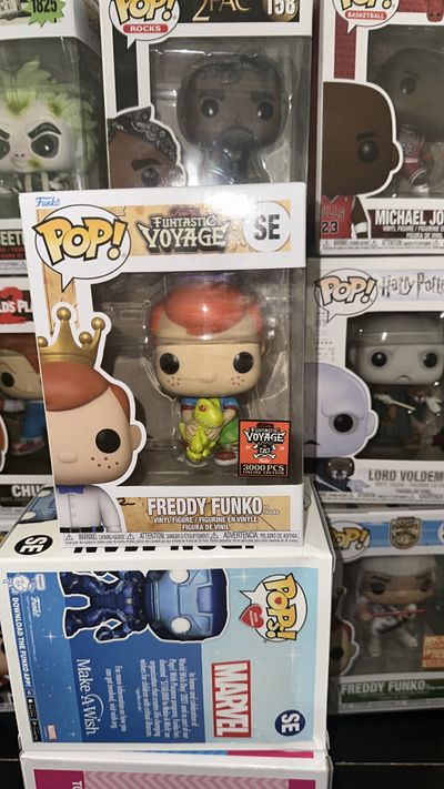 Funko Pop! Freddy Funko Fantastic Voyage VAULTED