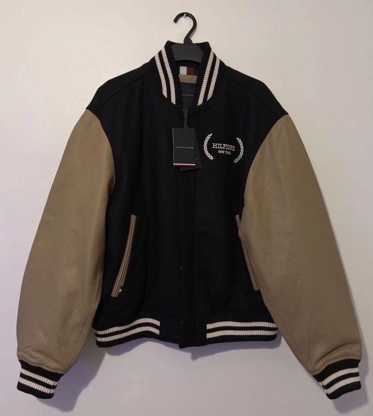 Tommy Hilfiger Tommy Hilfiger Varsity Jacket Men’s M Wool Leather Sleeves Black Tan NWT product image
