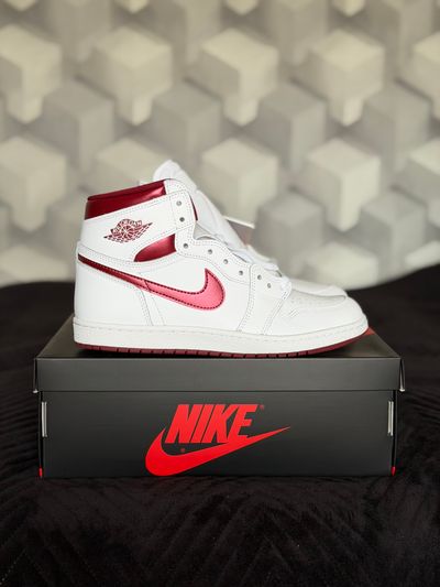 Nike air jordan 1 high metalic czerwone białe 44