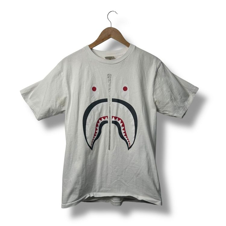 A Bathing Ape 'shark' T-shirt, large