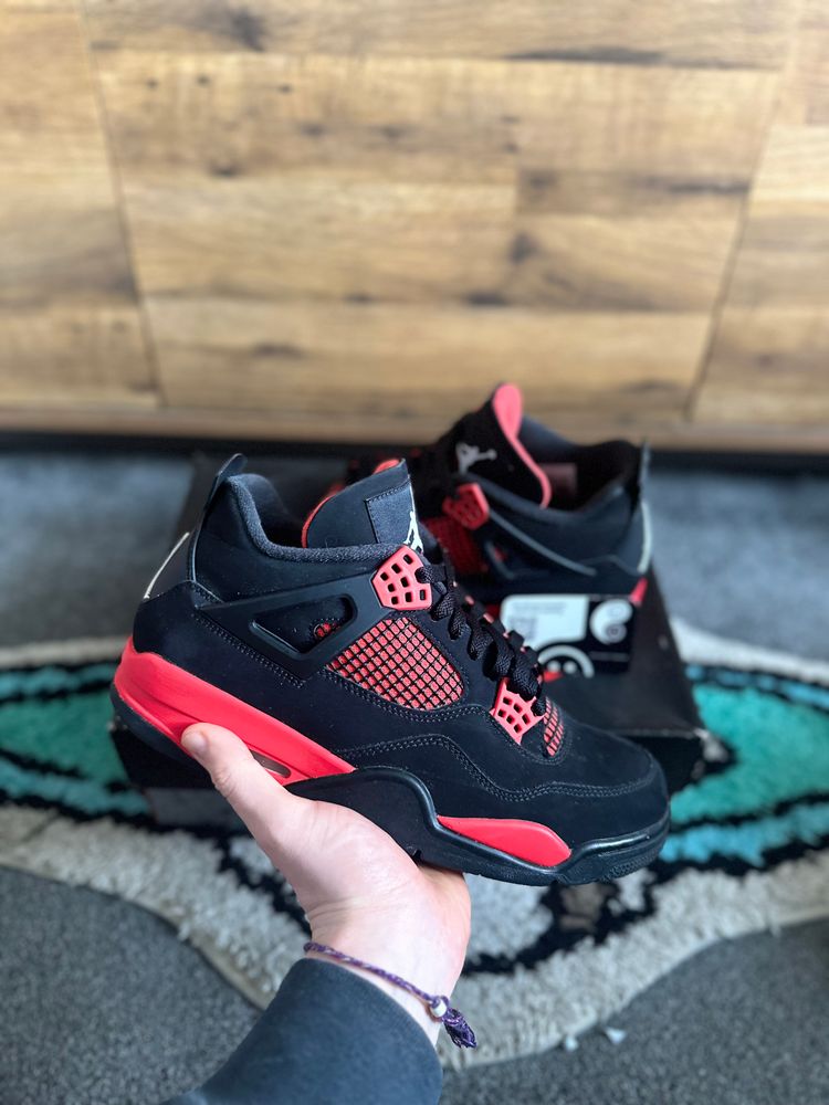 Nike Air Jordan 4 “Red Thunder ” U.K. 9