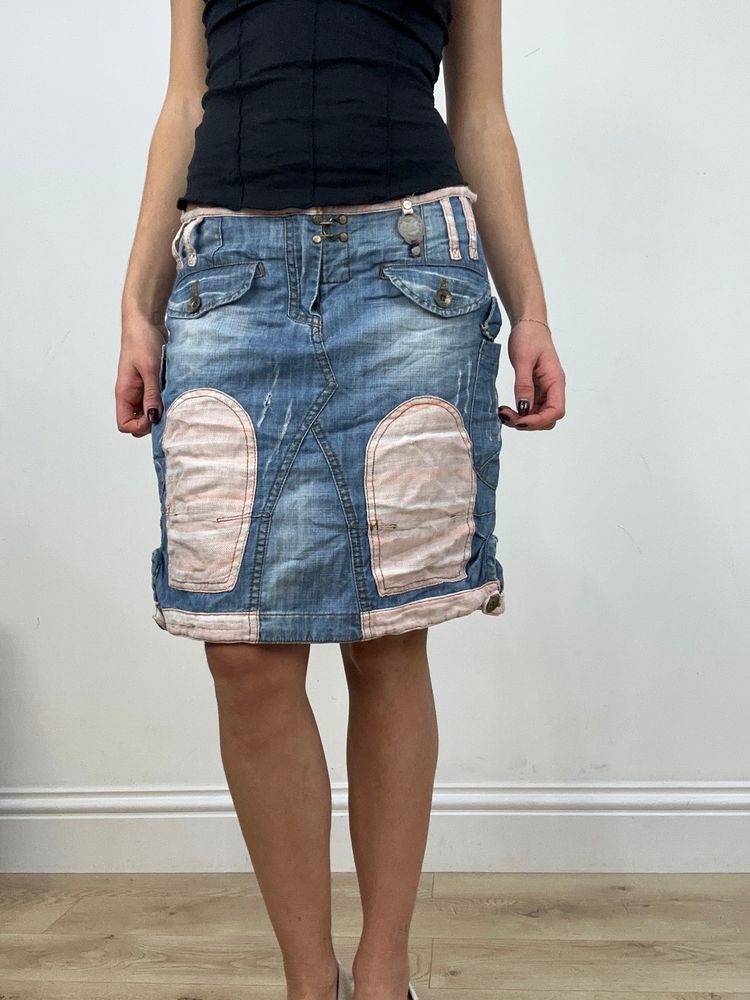 💻 vintage edit twenty-four | small mid wash denim skirt 4