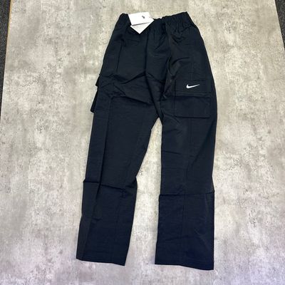 Nike Black Cargo Pants men’s XS