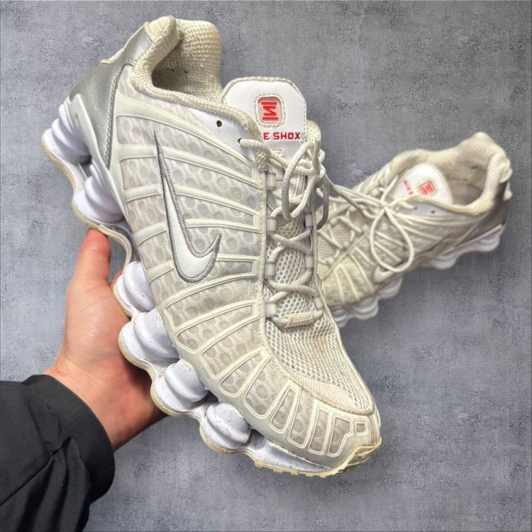 Nike Shox UK 9.5 RRP £150 image 1
