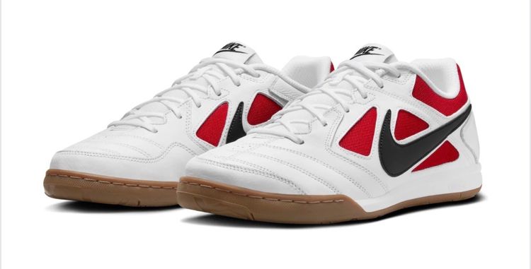 NikeGato 'White Gym Red Gum Sole RRP £99 size uk 7.5 