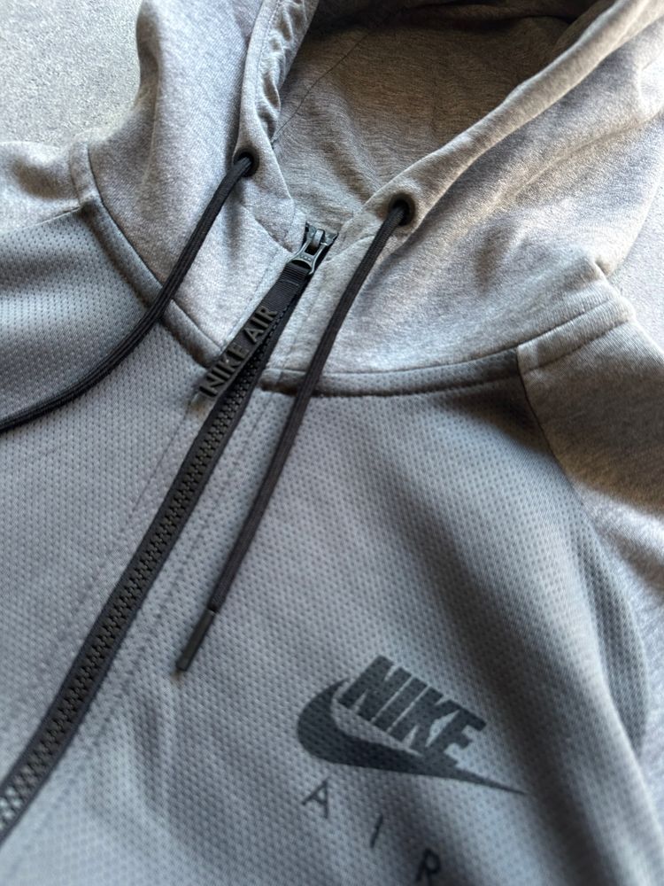 Nike Air Hoodie Zip (L/XL) image 4