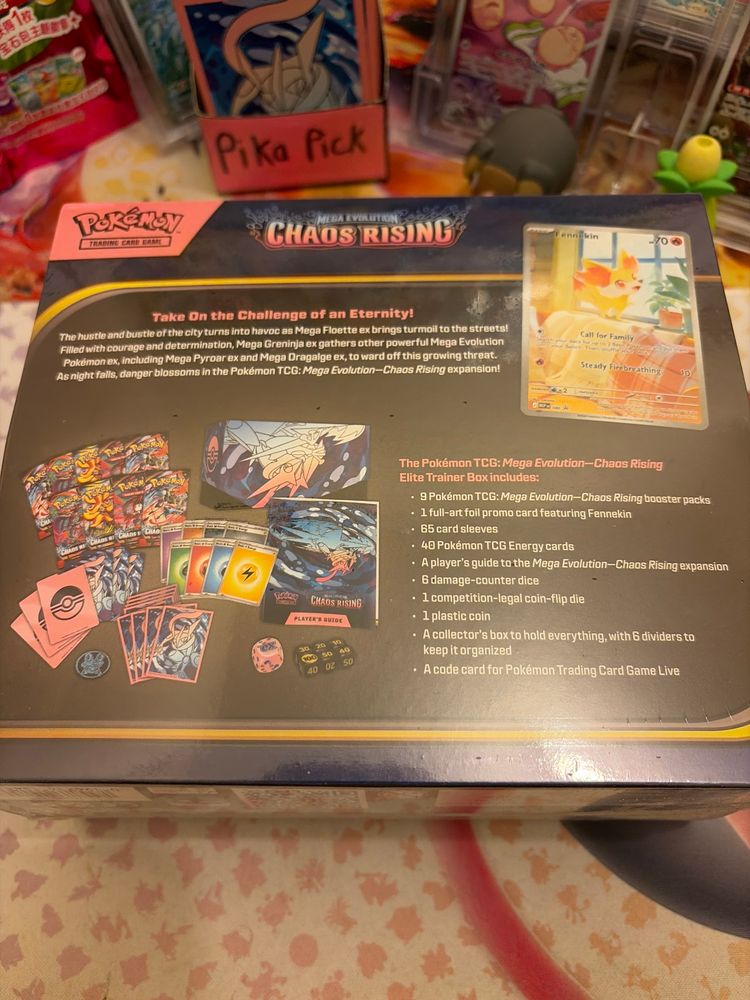 Pokémon Mega Evolution Chaos Rising Elite Trainer Box imagen 2