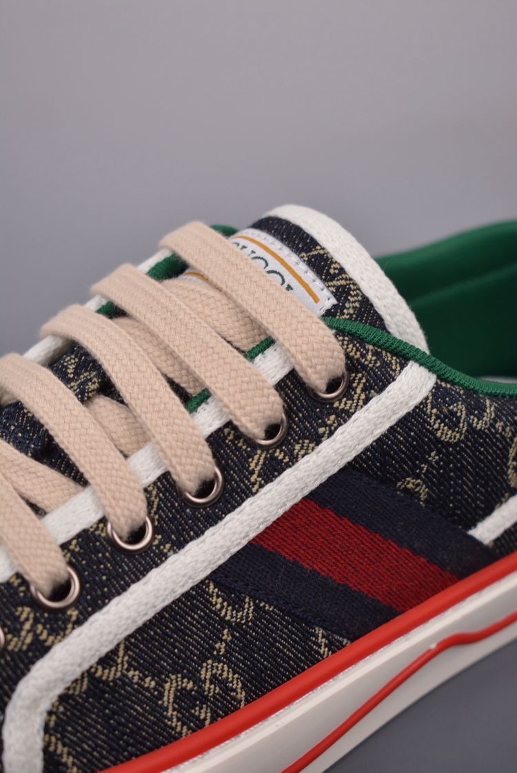 Retro casual sneakers  image 6