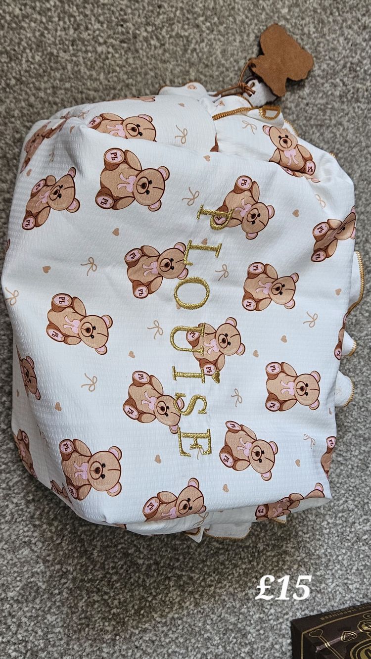 White Fabric Bag With Teddy Bear Print
