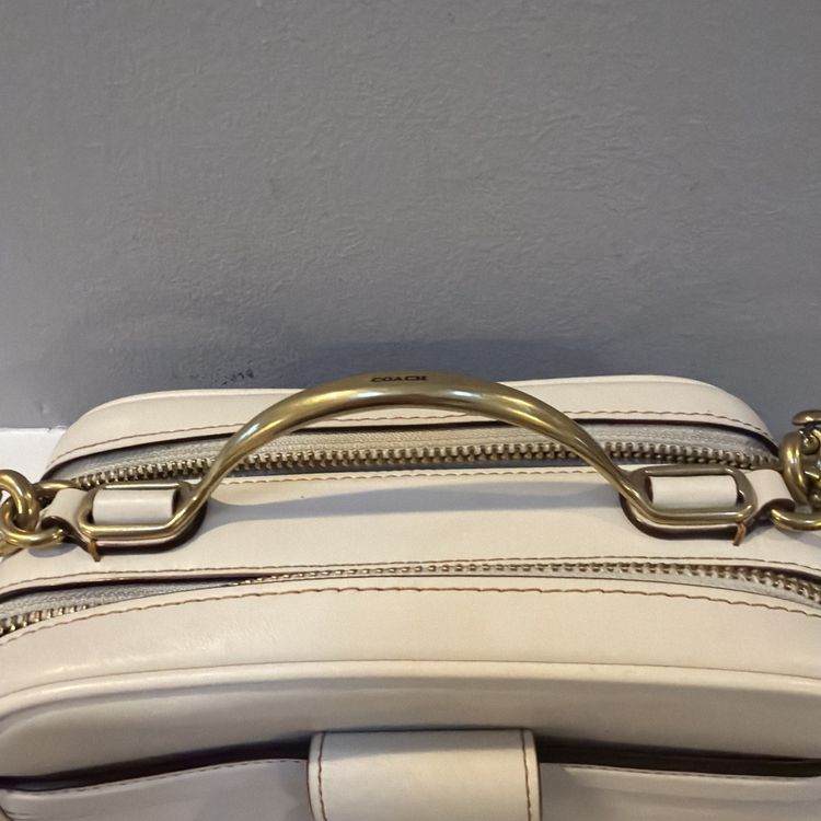 Coach Riley Lunchbox Bag Chalk Brass Glovetanned Leather New Rare!! image 2