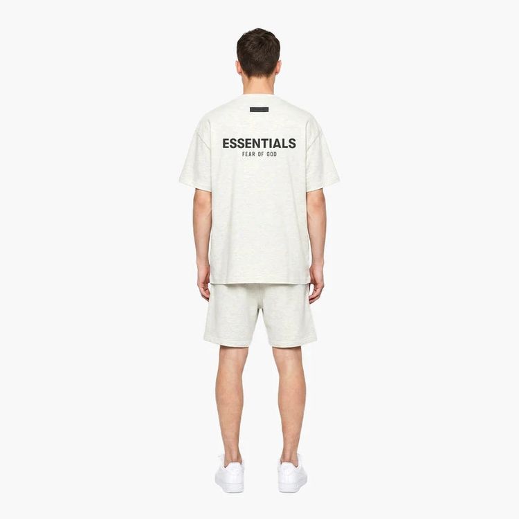Fear of God Essentials Light Oatmeal - Summerset (T-Shirt & Short) imagen 6