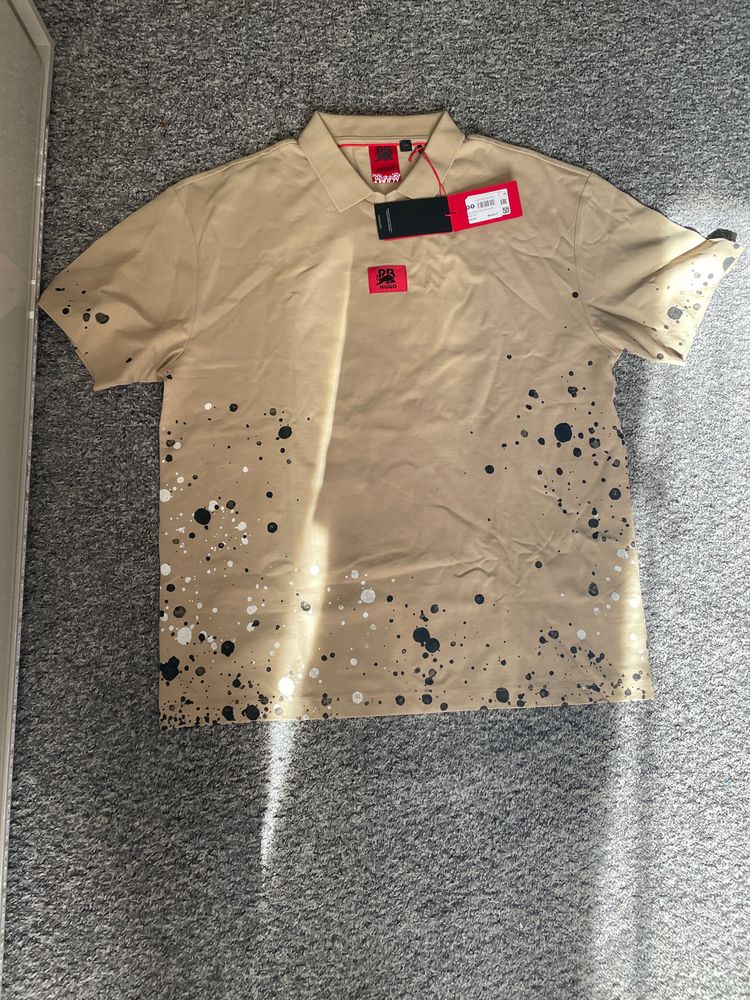 Hugo Boss Hugo Beige Polo Shirt With Paint Splatter Design product image