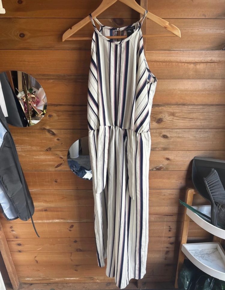 Striped Sleeveless Jumpsuit imagen 1