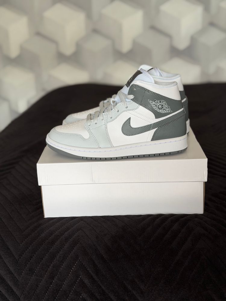 jordan 1 mid grey fog