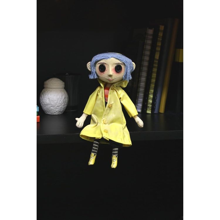 Immagine di NECA Coraline Doll 4