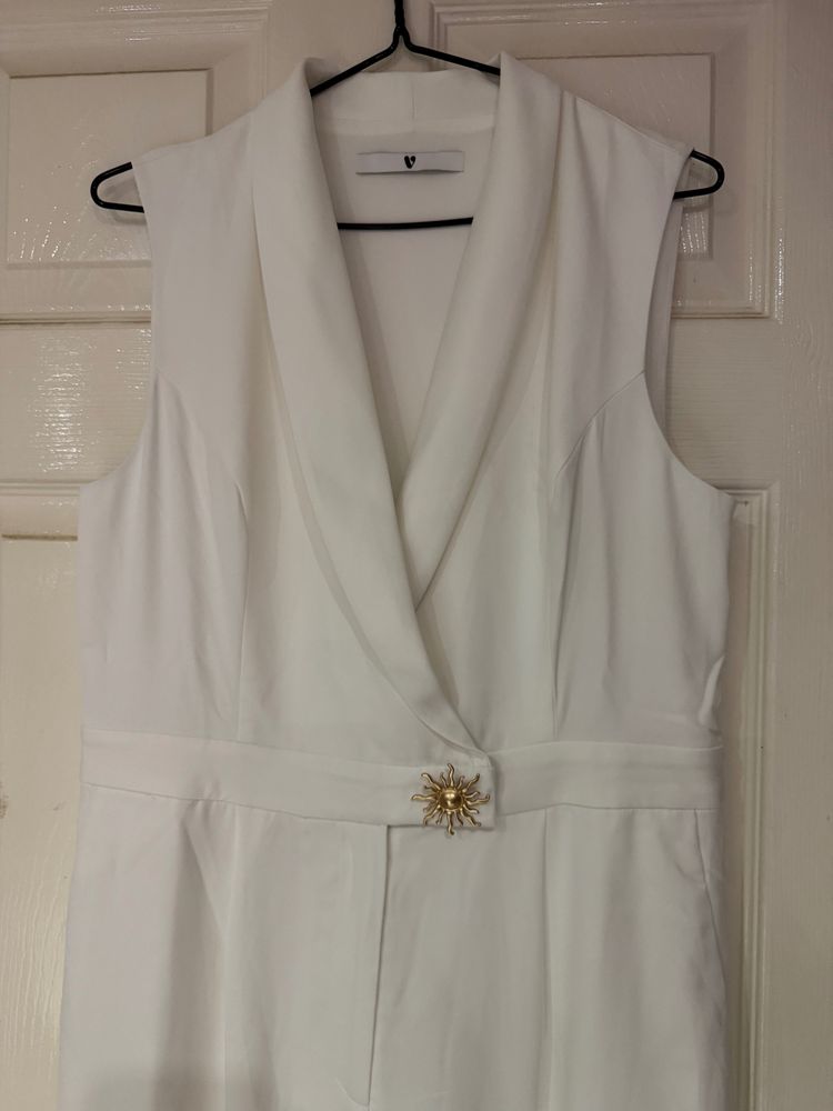  White tailored jumpsuit