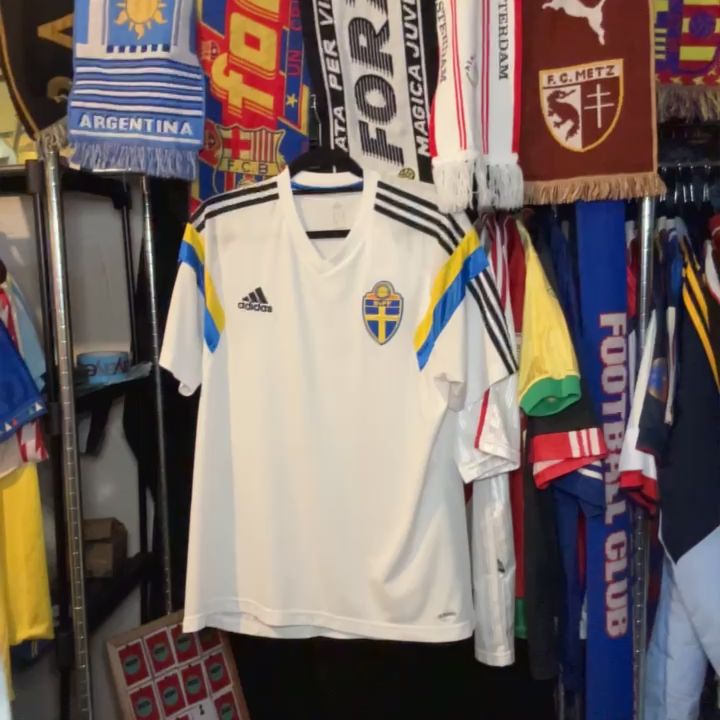 Adidas Sweden 2020 Away Training Shirt - XL product image